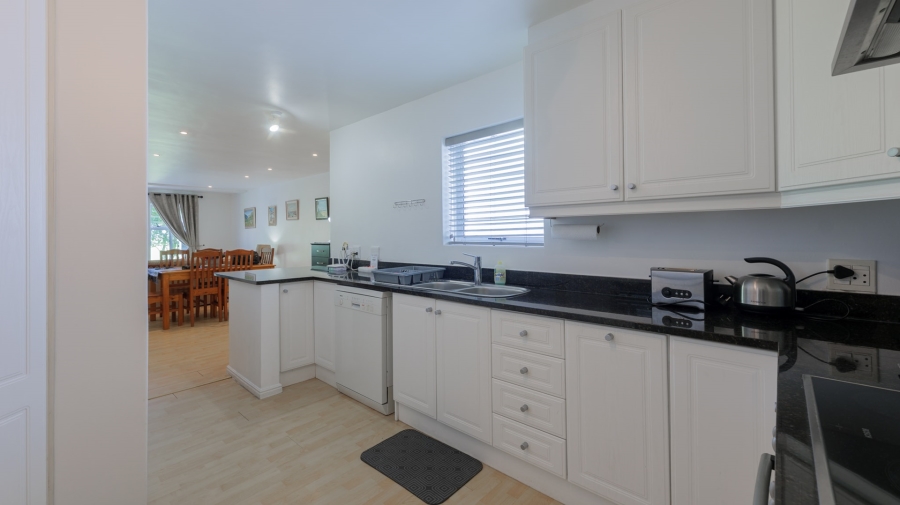 3 Bedroom Property for Sale in Struisbaai Western Cape